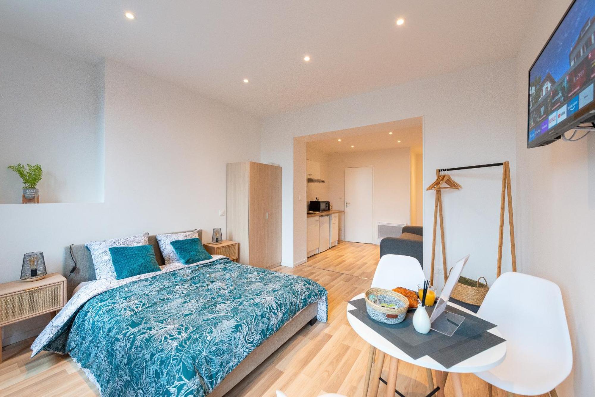 Cosy Location - Confortable, Cosy Et Equipe - Places Gratuites A Proximite Anzin Eksteriør bilde