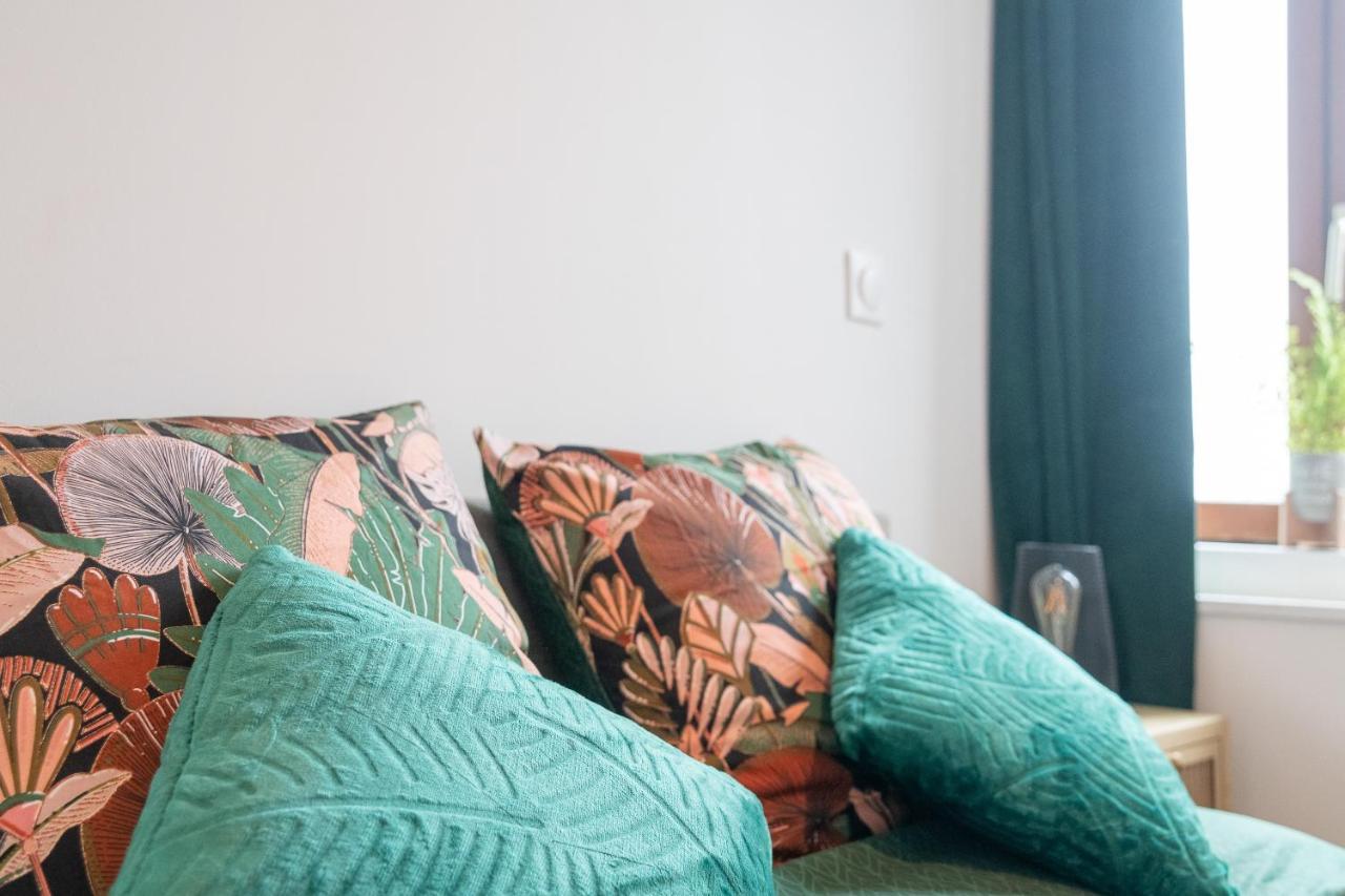Cosy Location - Confortable, Cosy Et Equipe - Places Gratuites A Proximite Anzin Eksteriør bilde